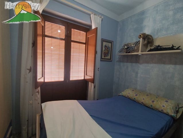 4 sypialnia Dom na sprzedaż w Mondujar, Lecrín z garażem - 260 000 € (Ref: 9996692)
