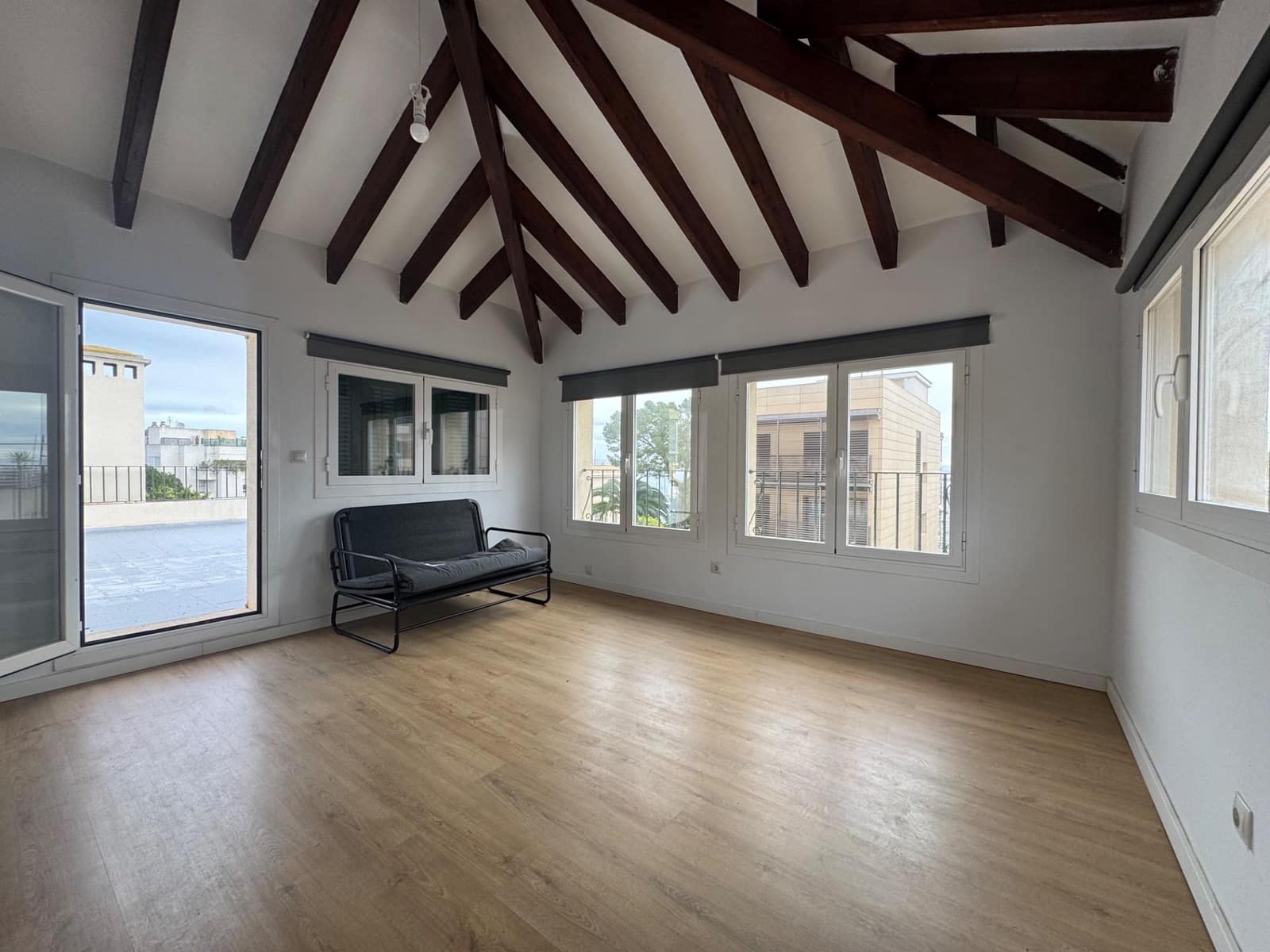 3 soverom Leilighet til leie i Palma de Mallorca - € 2 100 (Ref: 5759224)