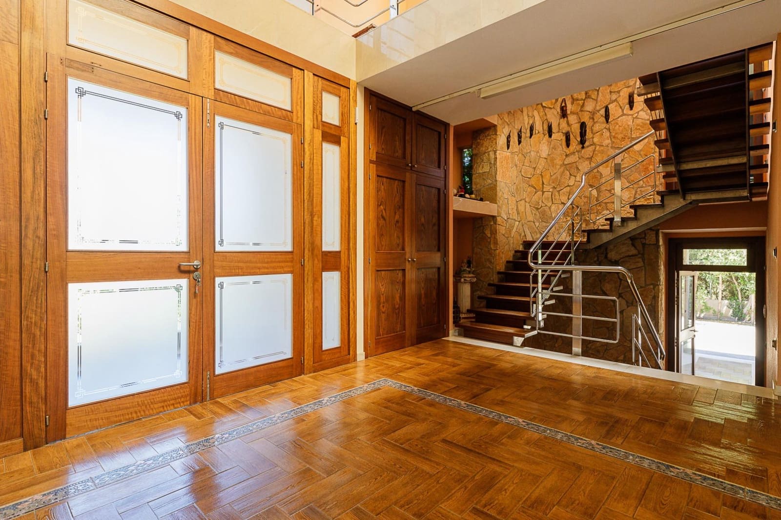 5 soveværelse Villa til salg i Es Garrovers med swimmingpool - € 1.295.000 (Ref: 8349074)