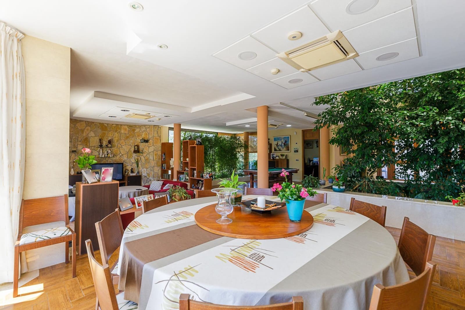 5 soveværelse Villa til salg i Es Garrovers med swimmingpool - € 1.295.000 (Ref: 8349074)