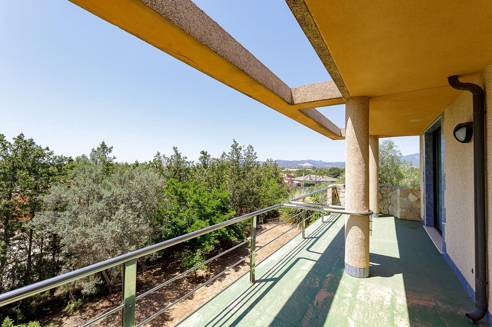 5 soveværelse Villa til salg i Es Garrovers med swimmingpool - € 1.295.000 (Ref: 8349074)