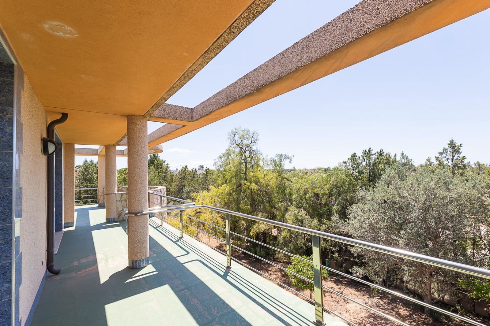 5 soveværelse Villa til salg i Es Garrovers med swimmingpool - € 1.295.000 (Ref: 8349074)