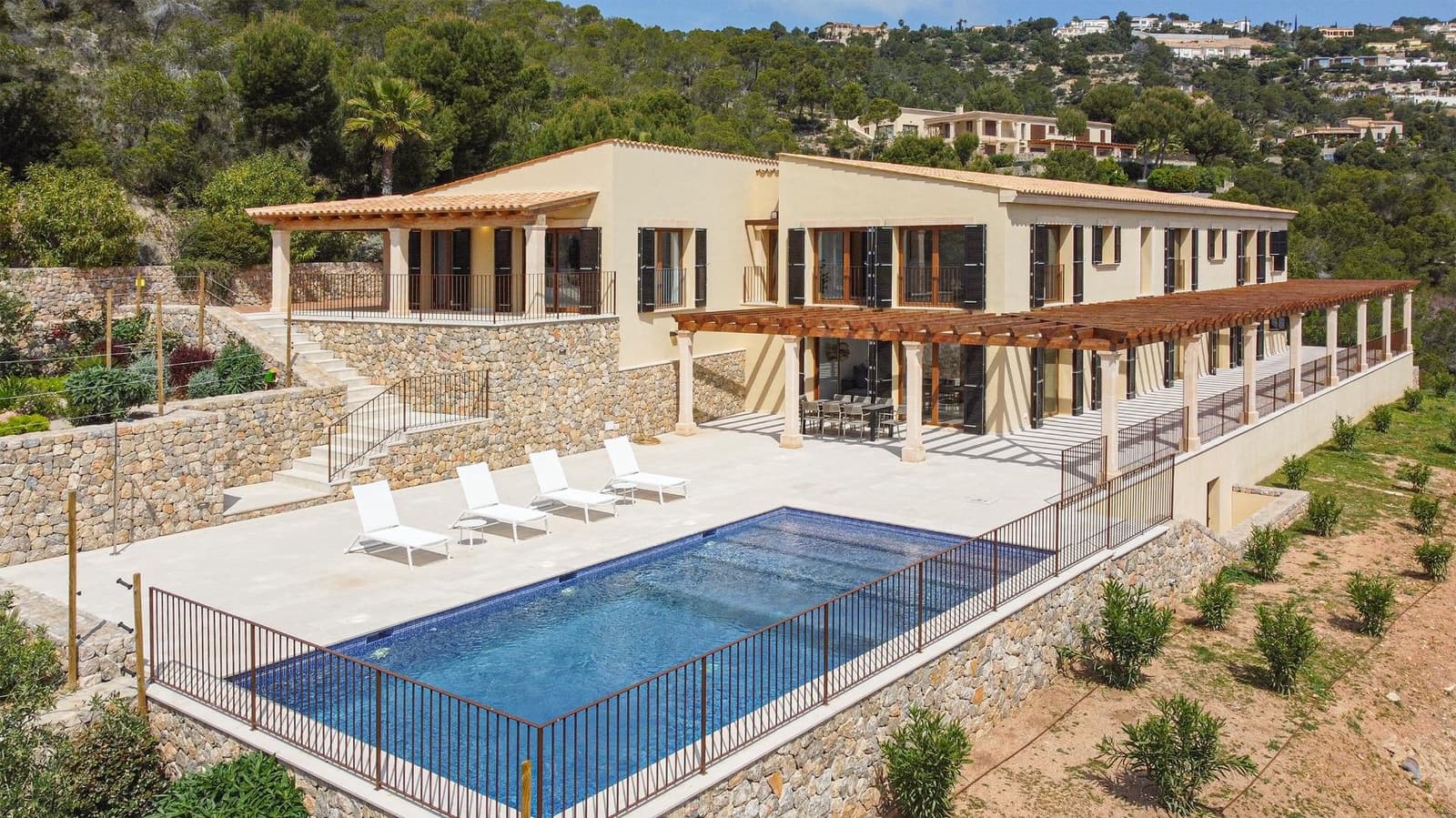 4 soveværelse Villa til salg i Andratx med swimmingpool garage - € 15.750.000 (Ref: 8463613)