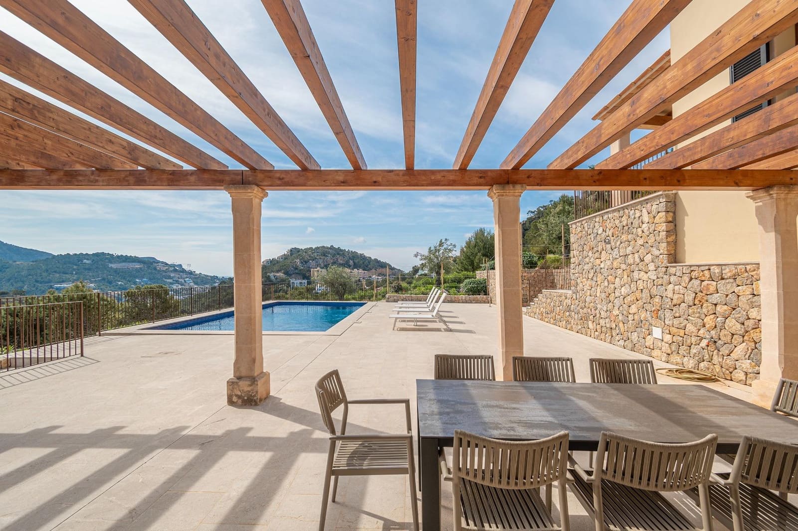 4 soverom Villa til salgs i Andratx med svømmebasseng - € 15 750 000 (Ref: 8463613)