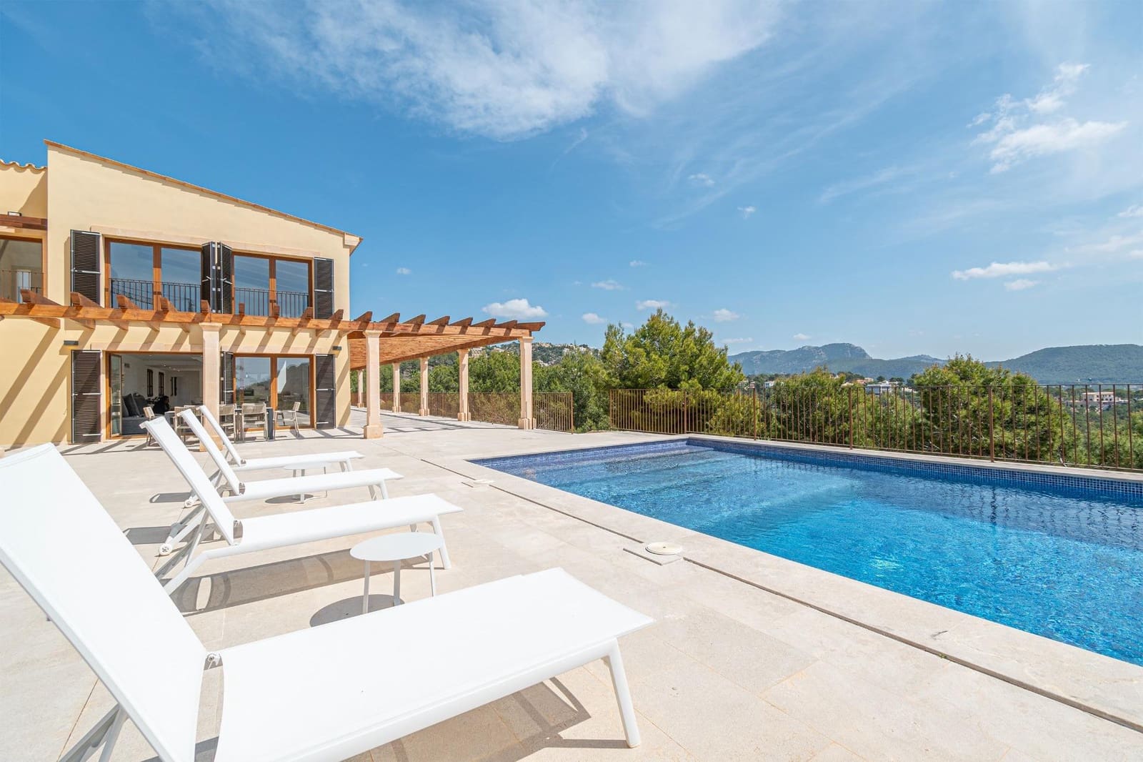 4 soverom Villa til salgs i Andratx med svømmebasseng - € 15 750 000 (Ref: 8463613)