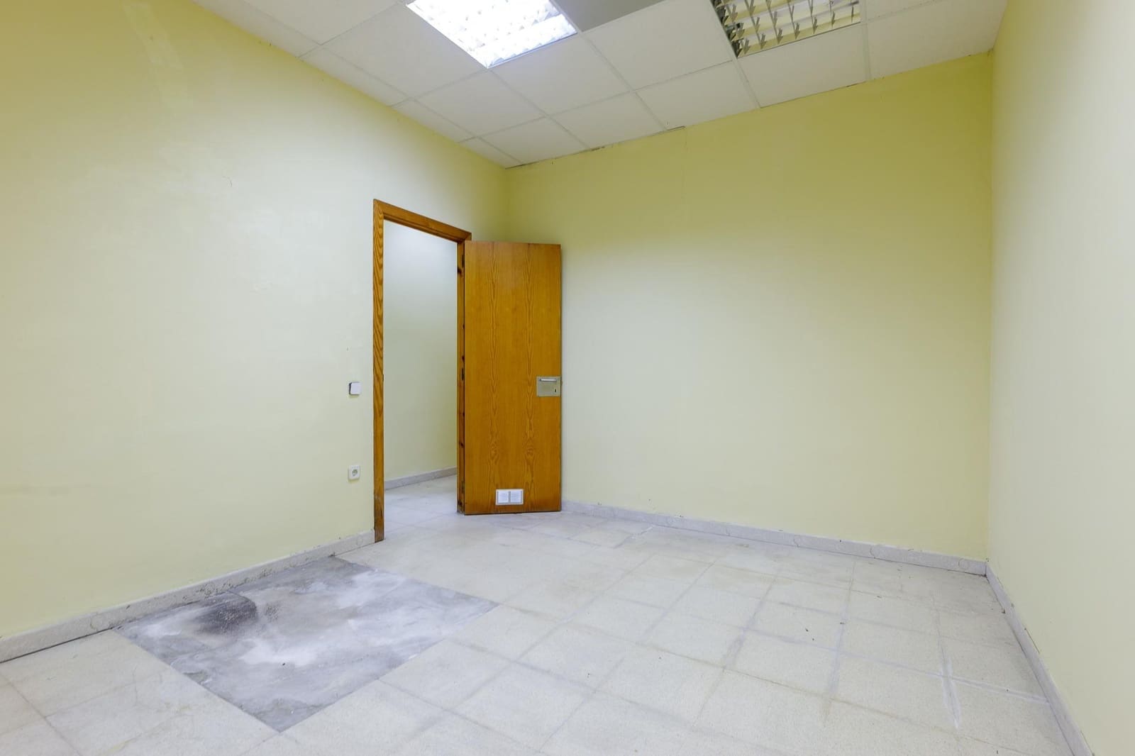 Comercial para venda em Palma de Mallorca - 550 000 € (Ref: 9062585)