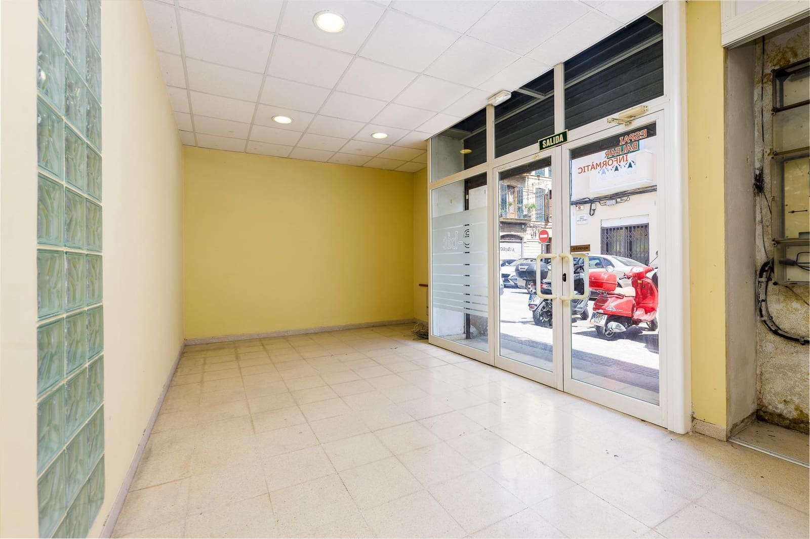 Comercial para venda em Palma de Mallorca - 550 000 € (Ref: 9062585)