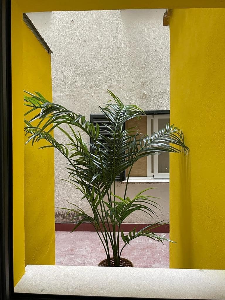 2 bedroom Flat for sale in Palma de Mallorca - € 399,000 (Ref: 9116292)