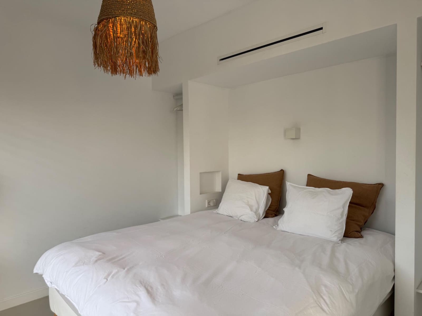 2 bedroom Flat for sale in Palma de Mallorca - € 399,000 (Ref: 9116292)