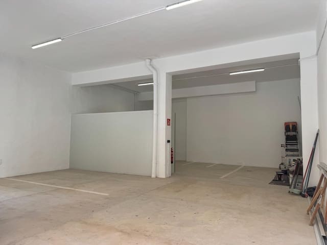 Komercyjne na sprzedaż w Santa Catalina, Palma de Mallorca z garażem - 279 900 € (Ref: 9208485)