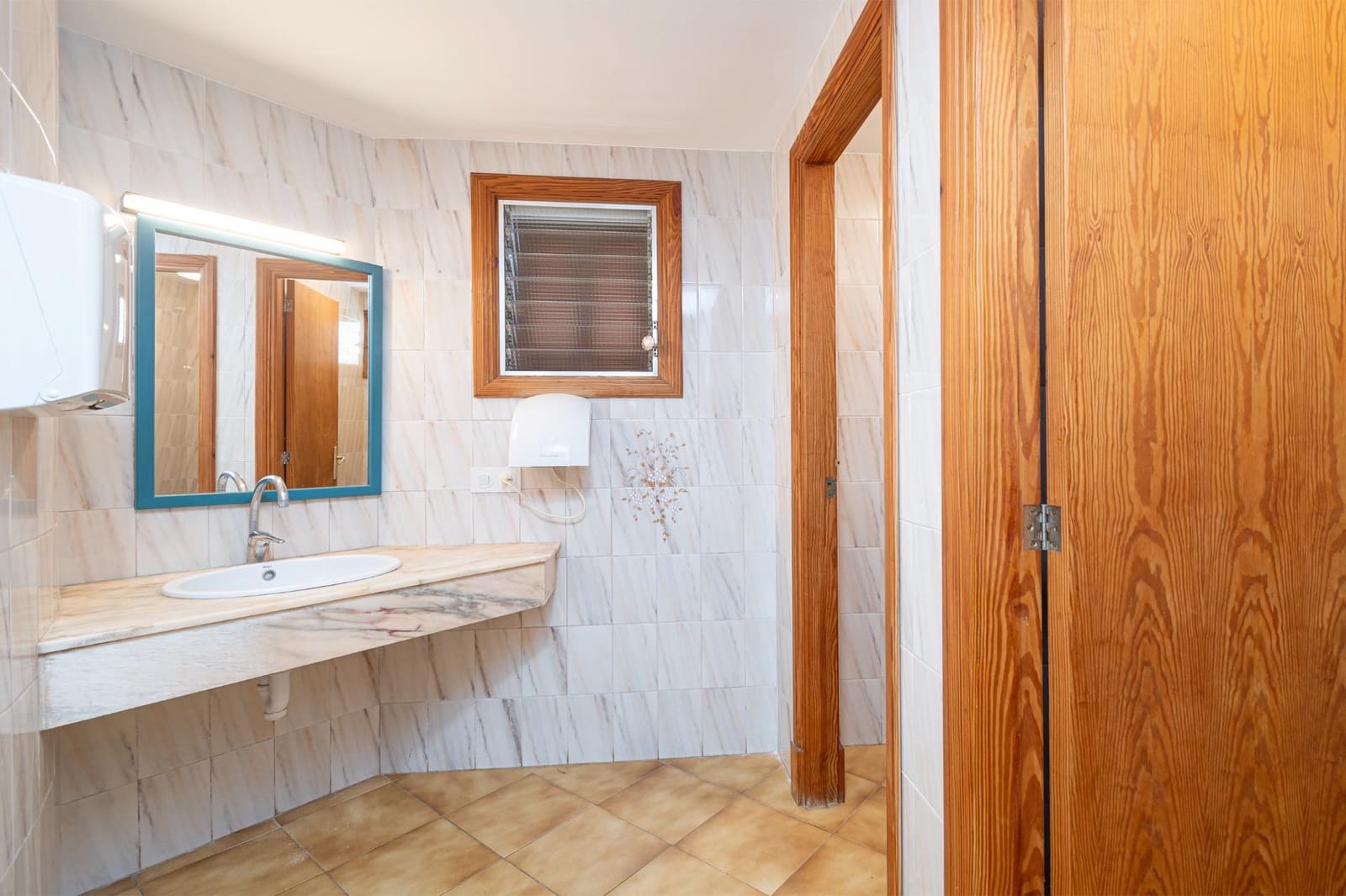 2 soveværelse Erhverv til salg i Cala Figuera med garage - € 570.000 (Ref: 9255184)