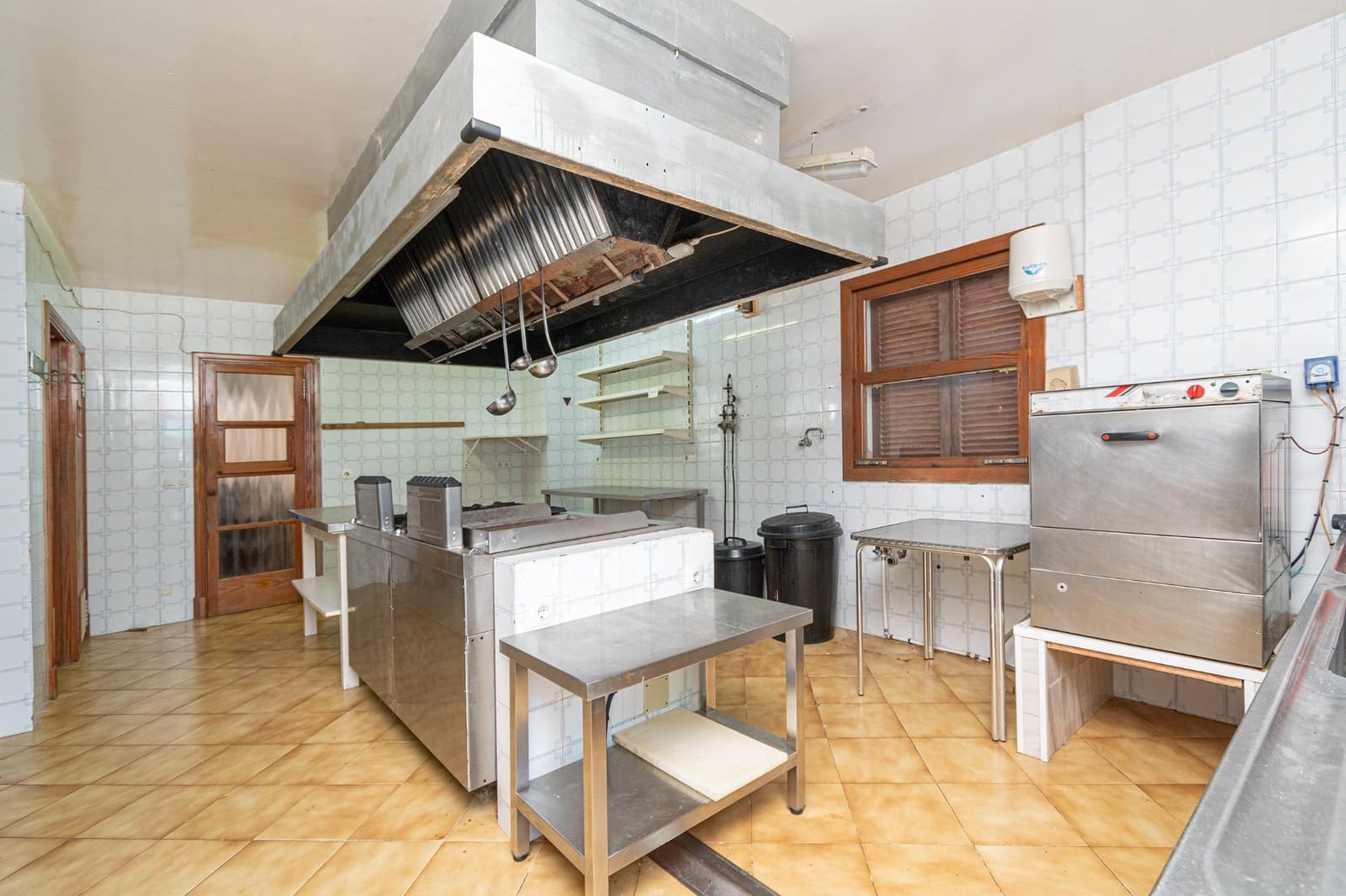 2 soveværelse Erhverv til salg i Cala Figuera med garage - € 570.000 (Ref: 9255184)