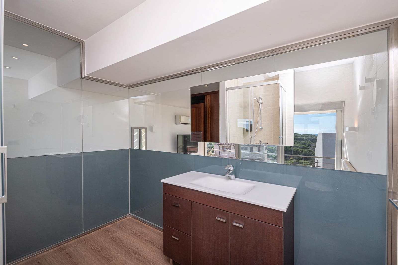 2 slaapkamer Rijtjeshuis te koop in Cala Ratjada met zwembad garage - € 1.250.000 (Ref: 9311091)