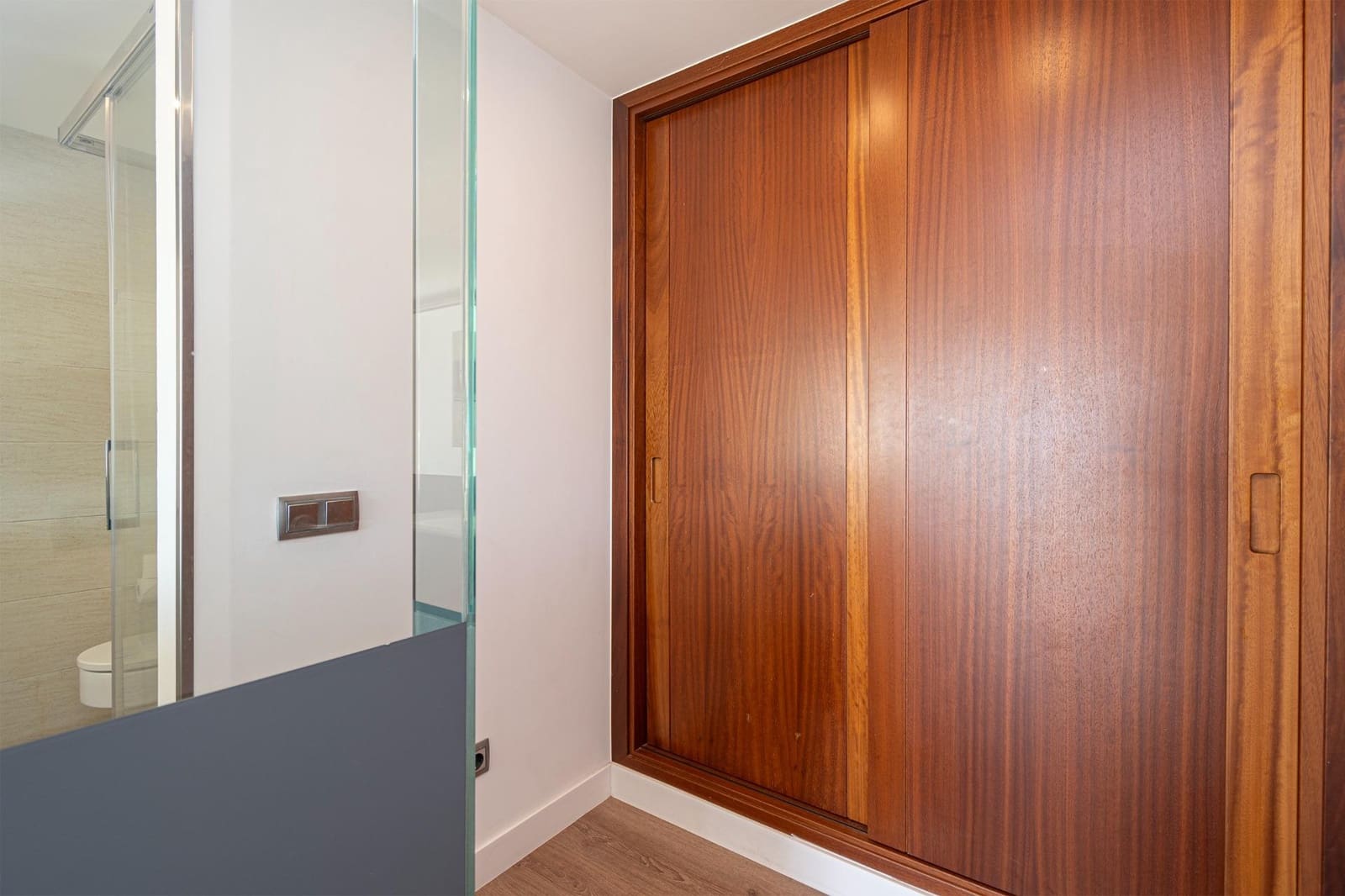 2 slaapkamer Rijtjeshuis te koop in Cala Ratjada met zwembad garage - € 1.250.000 (Ref: 9311091)