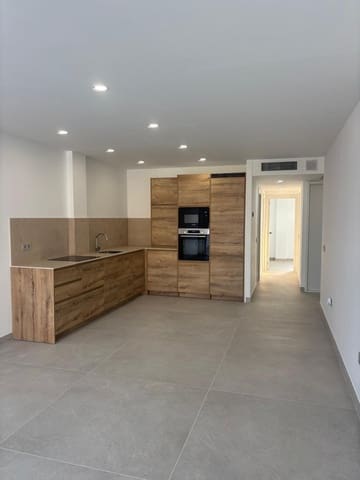 3 makuuhuone Asunto myytävänä paikassa Ses Salines mukana 
autotalli - 625 000 € (Ref: 9391983)