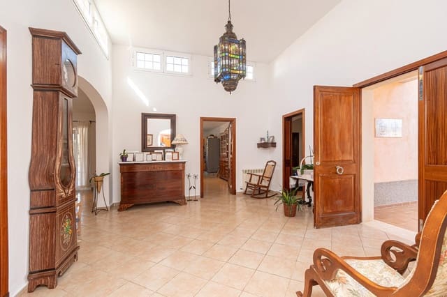 5 sovrum Villa till salu i Portocolom, Felanitx med pool garage - 2 000 000 € (Ref: 9398689)