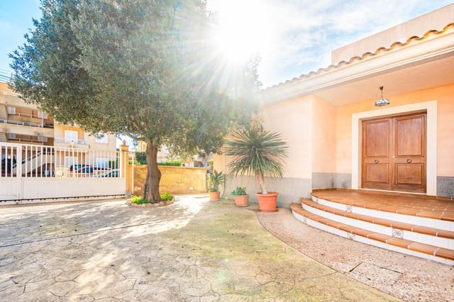 5 sovrum Villa till salu i Portocolom, Felanitx med pool garage - 2 000 000 € (Ref: 9398689)