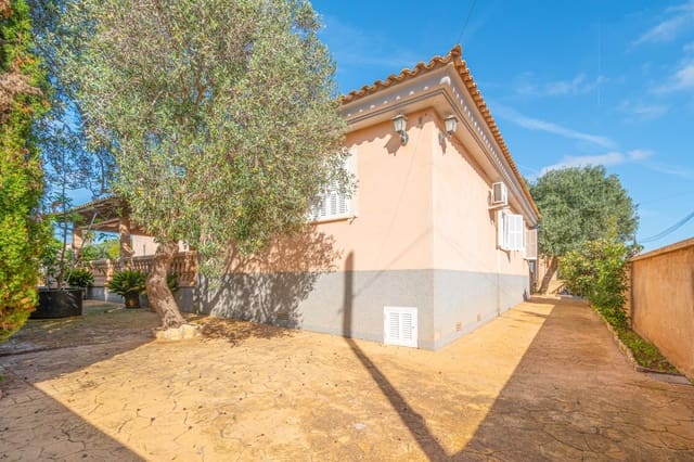 5 sovrum Villa till salu i Portocolom, Felanitx med pool garage - 2 000 000 € (Ref: 9398689)