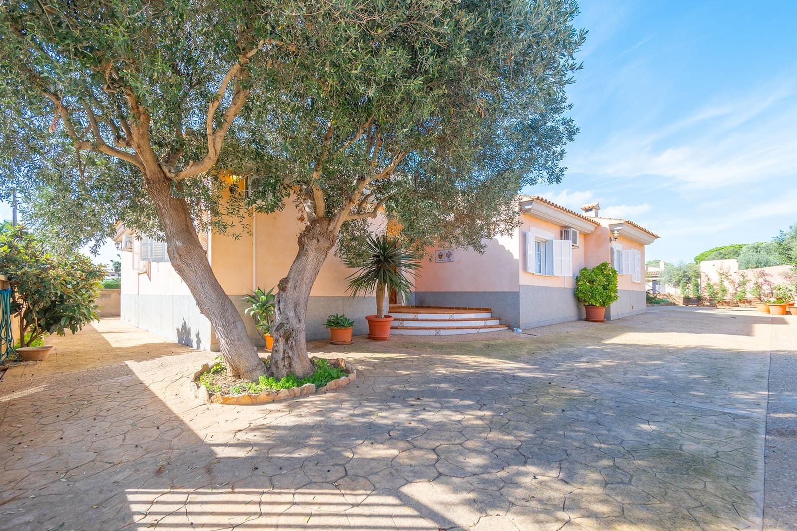 5 sovrum Villa till salu i Portocolom med pool garage - 2 000 000 € (Ref: 9398689)