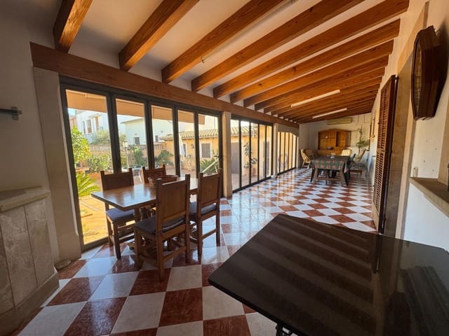 3 soverom Villa til salgs i Palma de Mallorca med garasje - € 980 000 (Ref: 9424432)