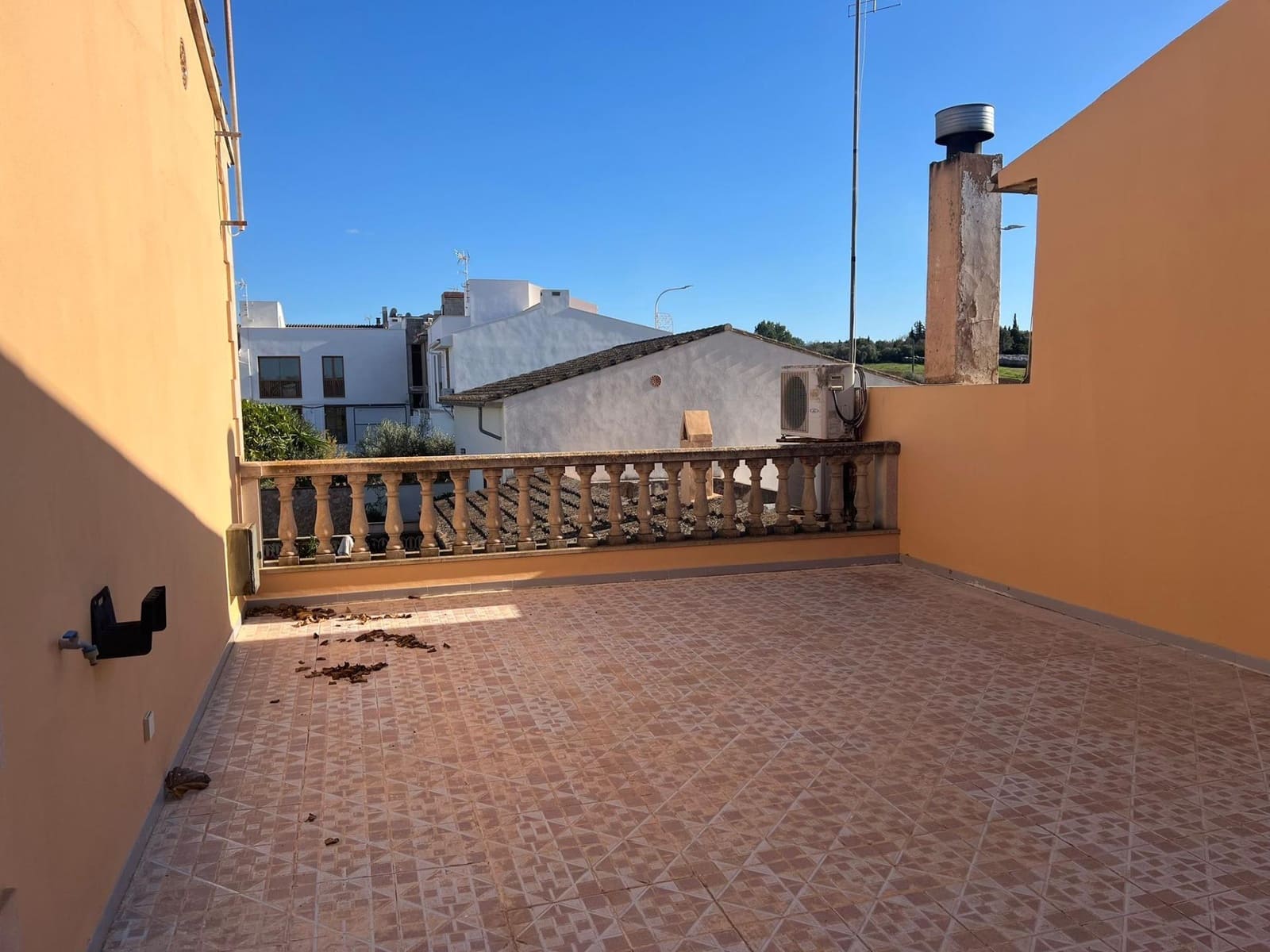 3 soveværelse Villa til salg i Palma de Mallorca med garage - € 980.000 (Ref: 9424432)