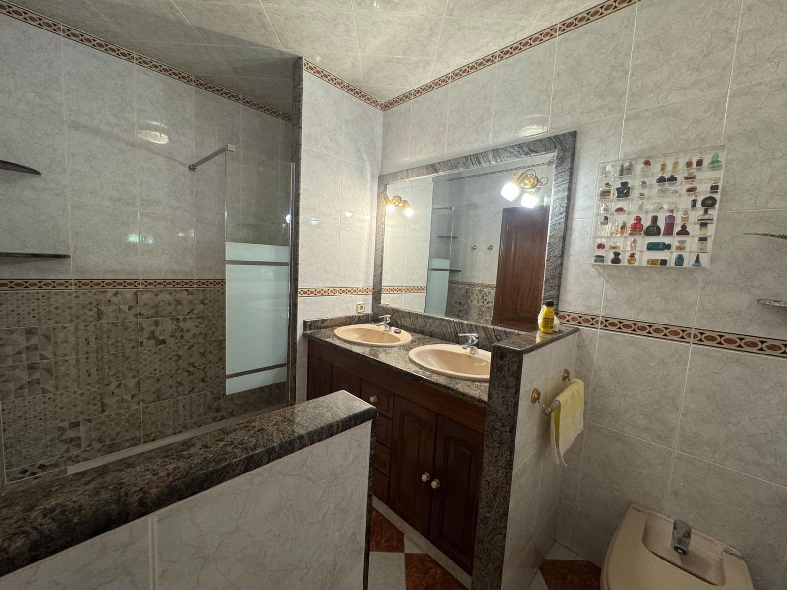 3 soveværelse Villa til salg i Palma de Mallorca med garage - € 980.000 (Ref: 9424432)