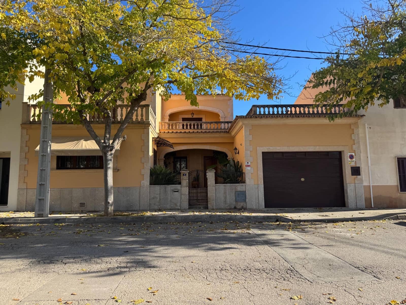 3 soveværelse Villa til salg i Palma de Mallorca med garage - € 980.000 (Ref: 9424432)
