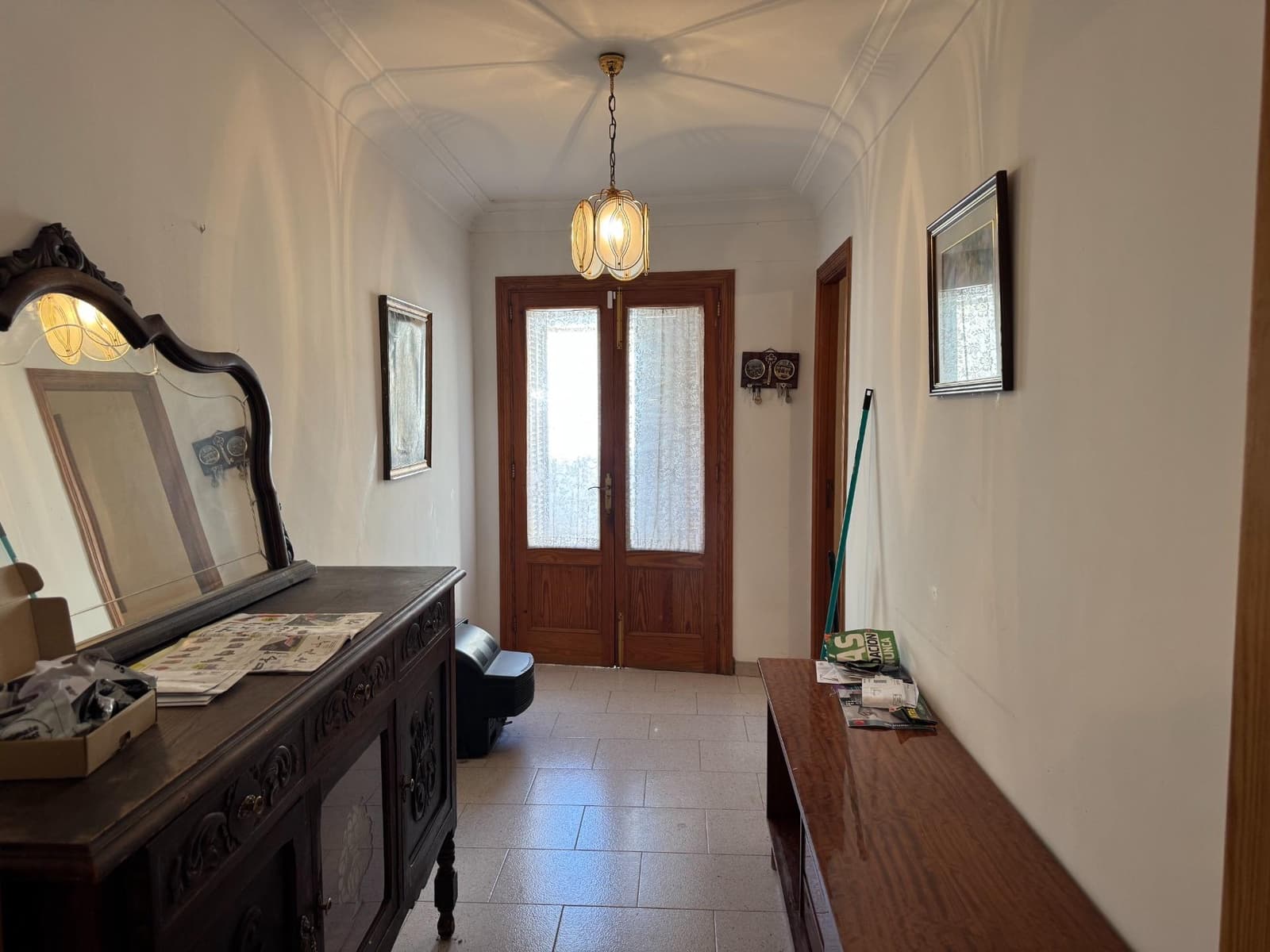 3 bedroom Townhouse for sale in Sant Joan with garage - € 450,000 (Ref: 9425778)
