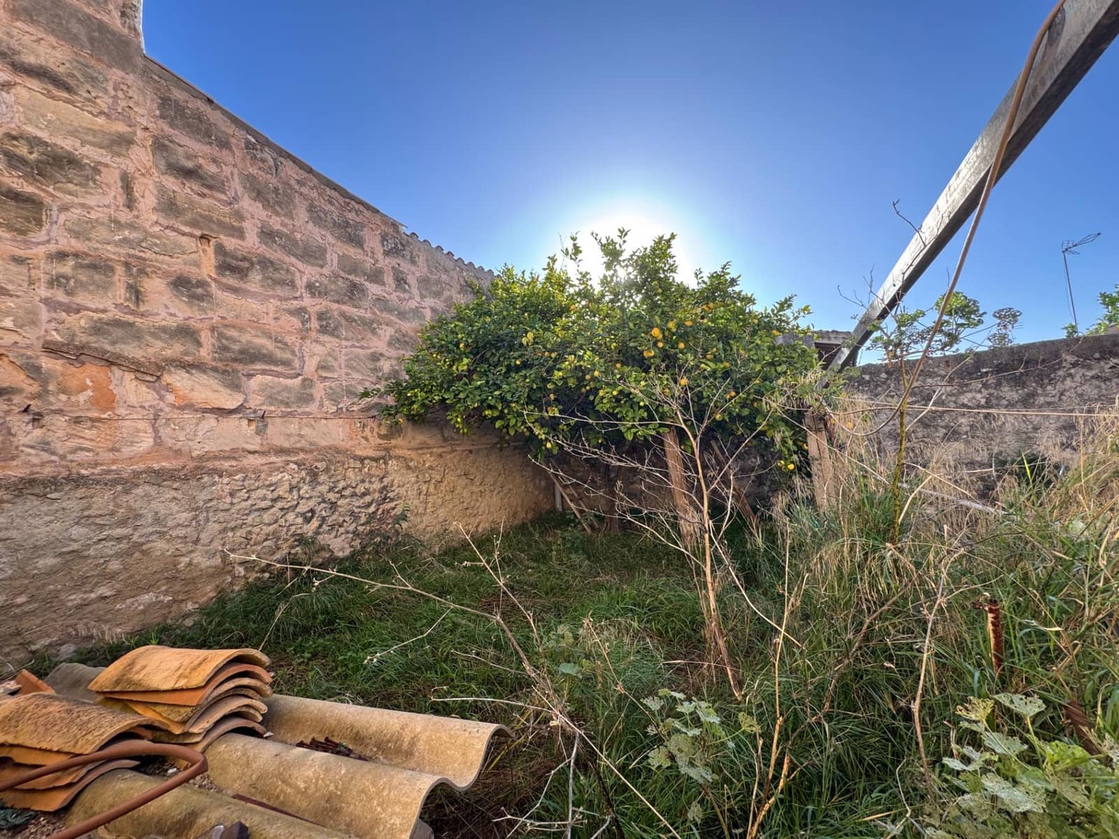 3 bedroom Townhouse for sale in Sant Joan with garage - € 450,000 (Ref: 9425778)