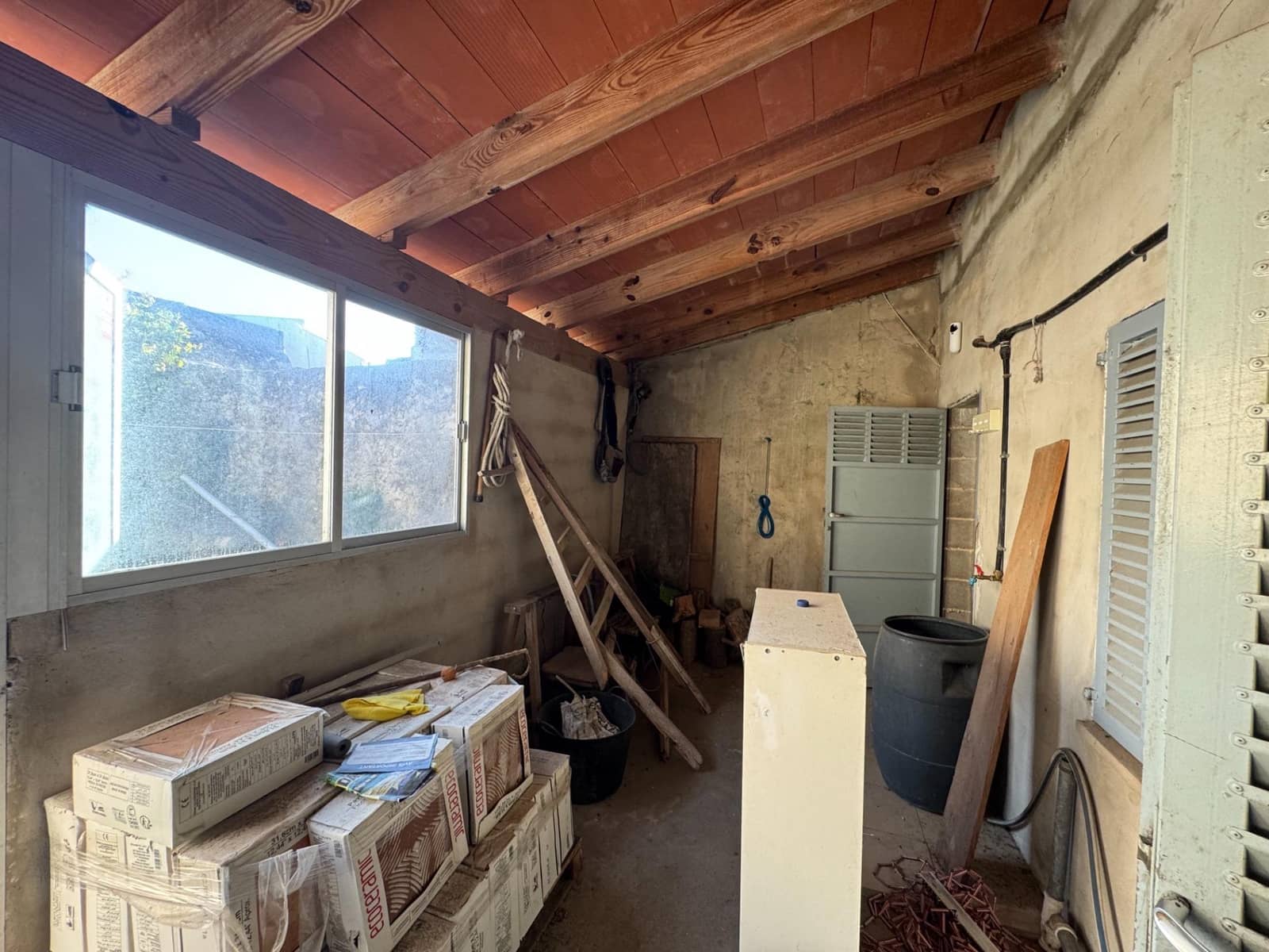 5 soveværelse Byhus til salg i Sant Joan med garage - € 440.000 (Ref: 9425778)