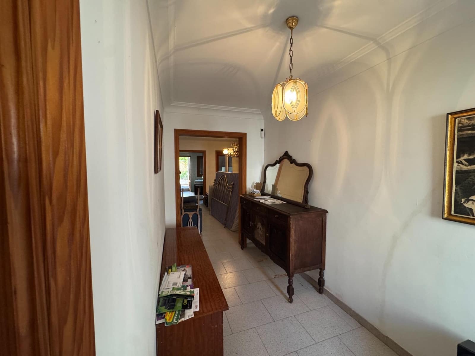 5 soveværelse Byhus til salg i Sant Joan med garage - € 440.000 (Ref: 9425778)