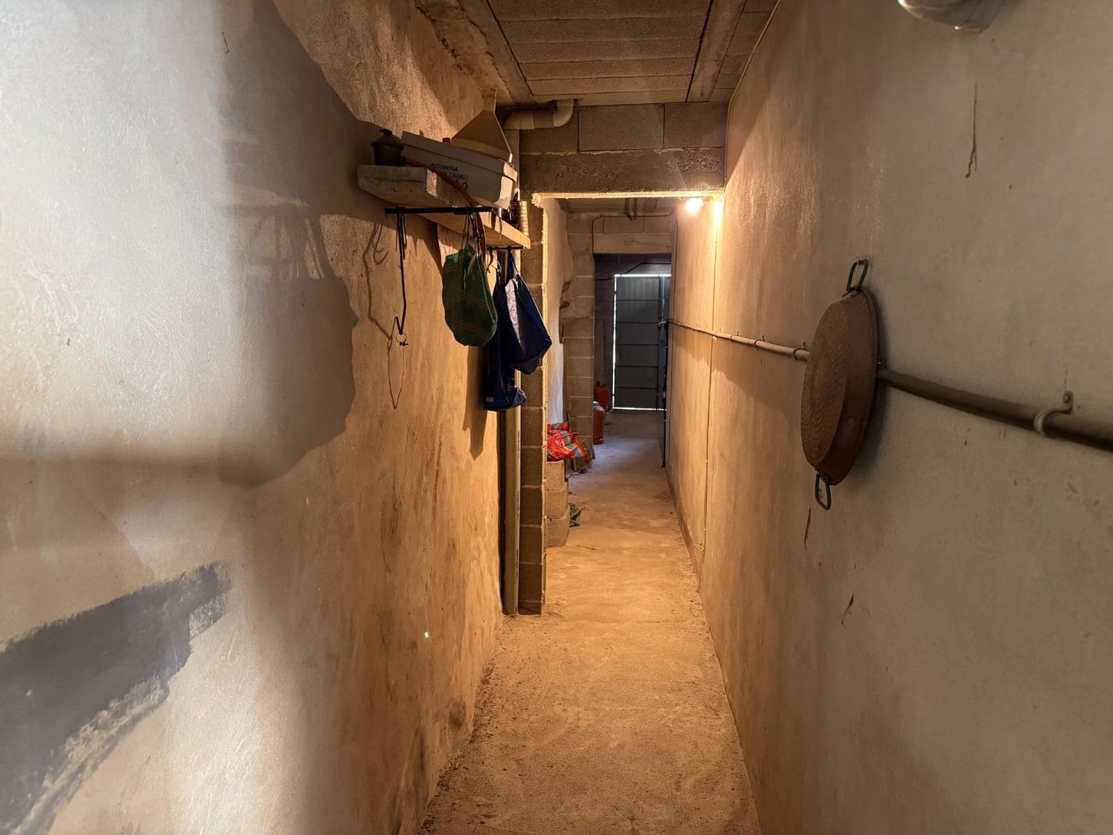 5 soveværelse Byhus til salg i Sant Joan med garage - € 440.000 (Ref: 9425778)