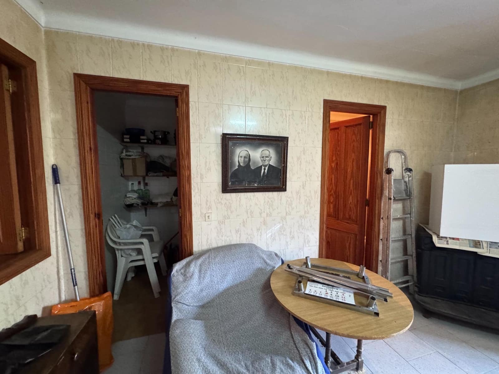 5 bedroom Townhouse for sale in Sant Joan with garage - € 440,000 (Ref: 9425778)