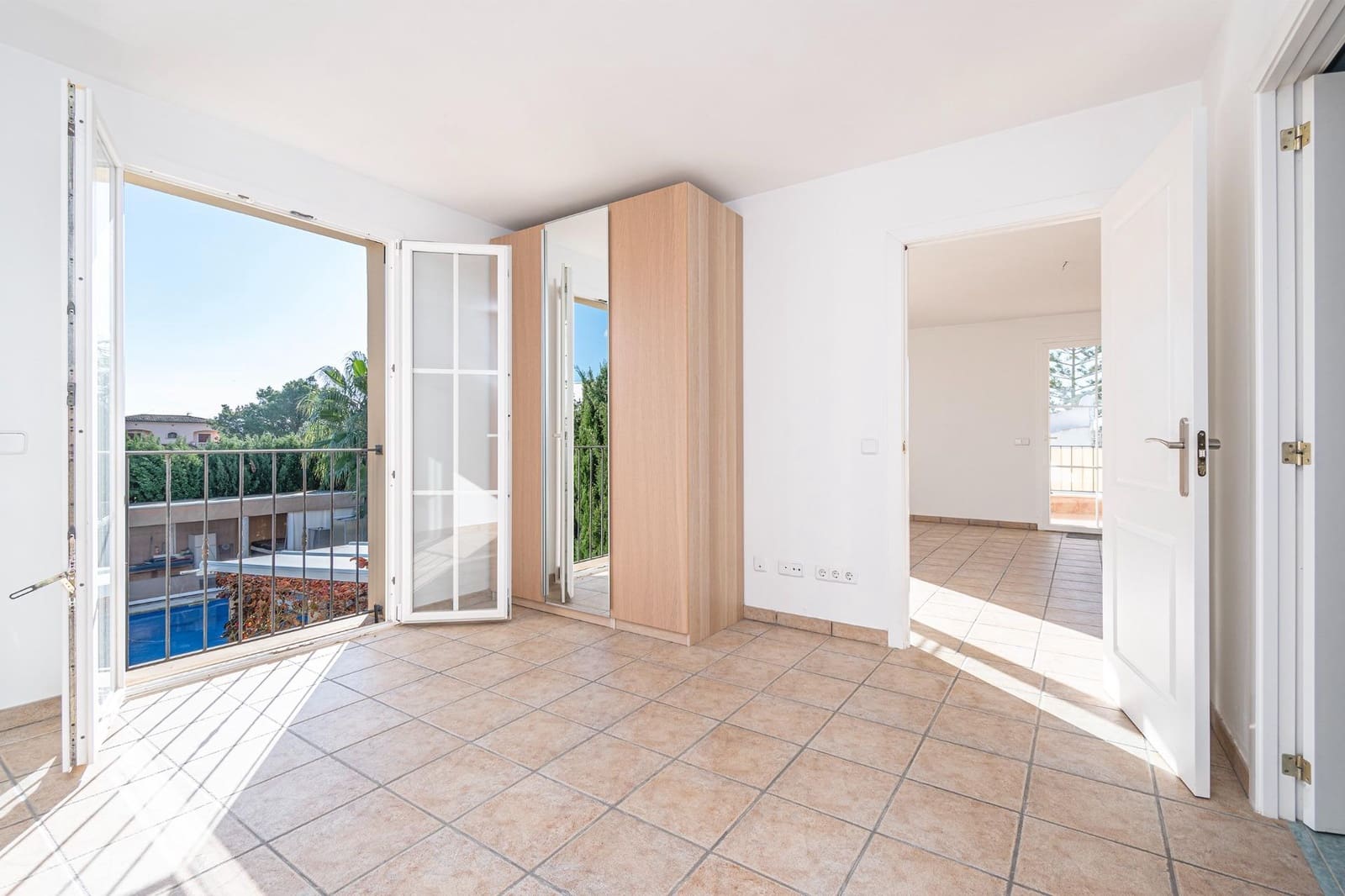 6 soveværelse Villa til salg i Sa Coma med swimmingpool - € 1.150.000 (Ref: 9440256)