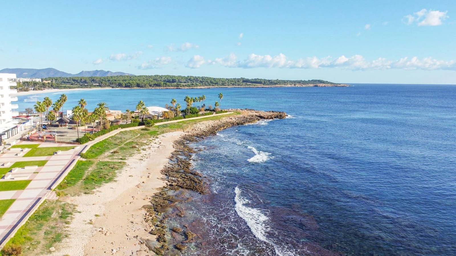 6 soveværelse Villa til salg i Sa Coma med swimmingpool - € 1.150.000 (Ref: 9440256)