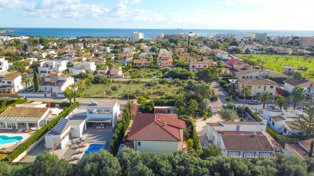 6 slaapkamer Villa te koop in Sa Coma, Sant Llorenç des Cardassar met zwembad - € 1.150.000 (Ref: 9440256)