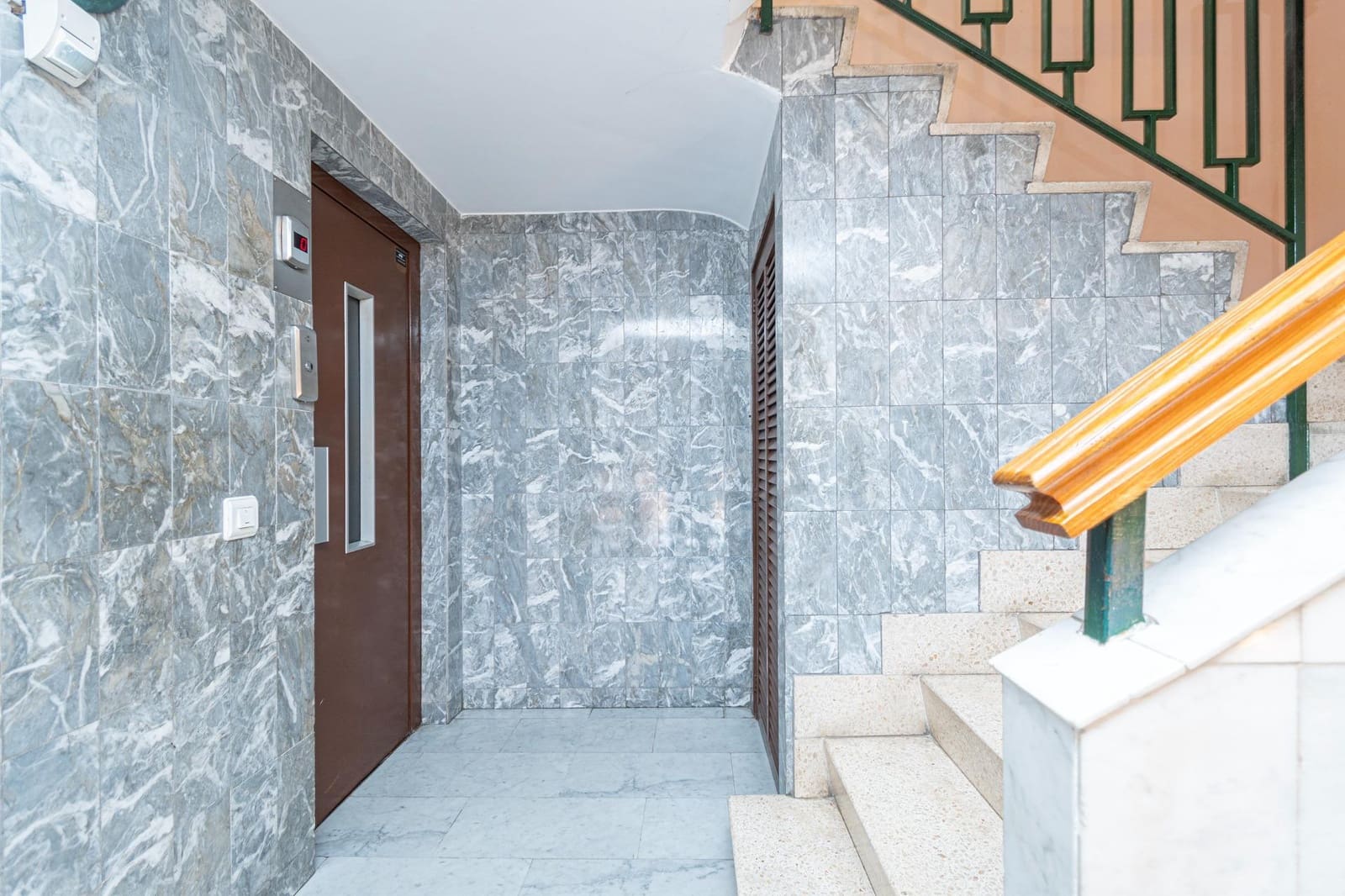 4 Zimmer Wohnung zu verkaufen in Palma de Mallorca mit Garage - 460.000 € (Ref: 9449061)