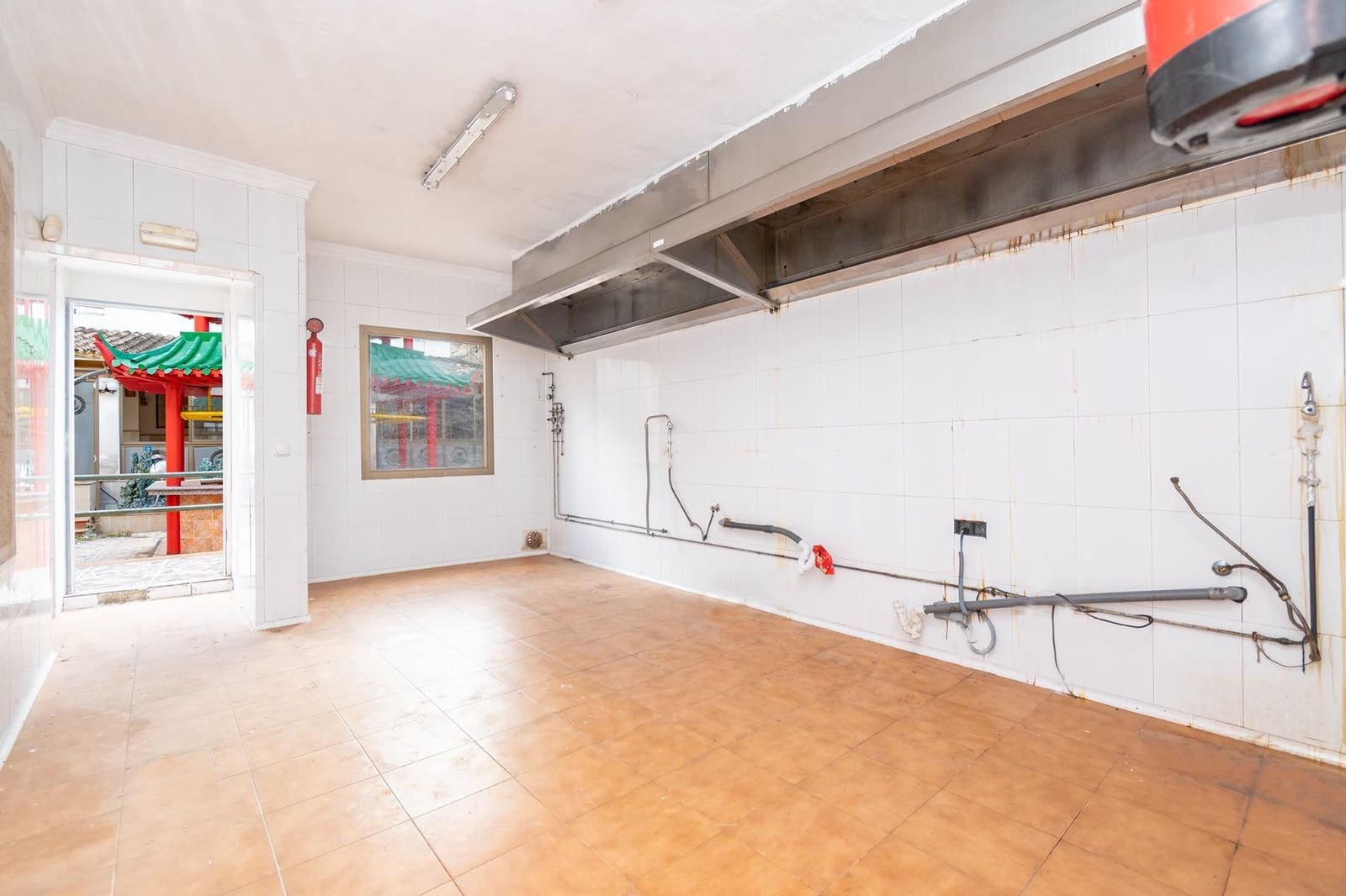 Gewerbe zu vermieten in Puerto de Andratx - 2.000 € (Ref: 9462527)