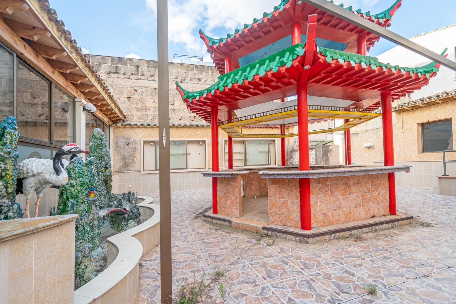 Gewerbe zu vermieten in Puerto de Andratx - 2.000 € (Ref: 9462527)