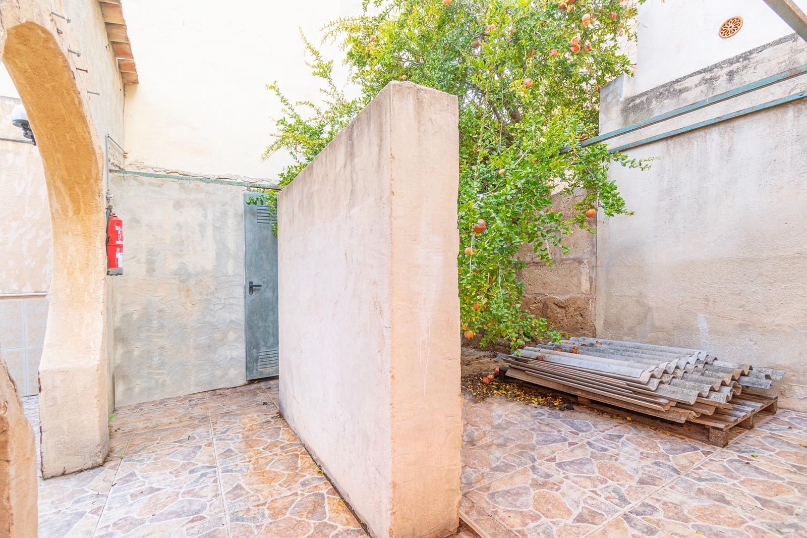 Gewerbe zu vermieten in Puerto de Andratx - 2.000 € (Ref: 9462527)