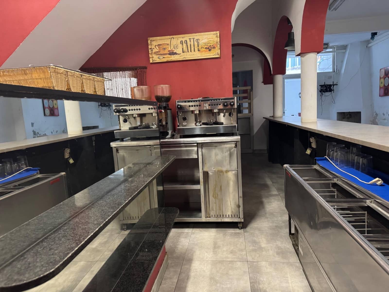 Kommersiell att hyra i Montuiri - 1 000 € (Ref: 9530845)