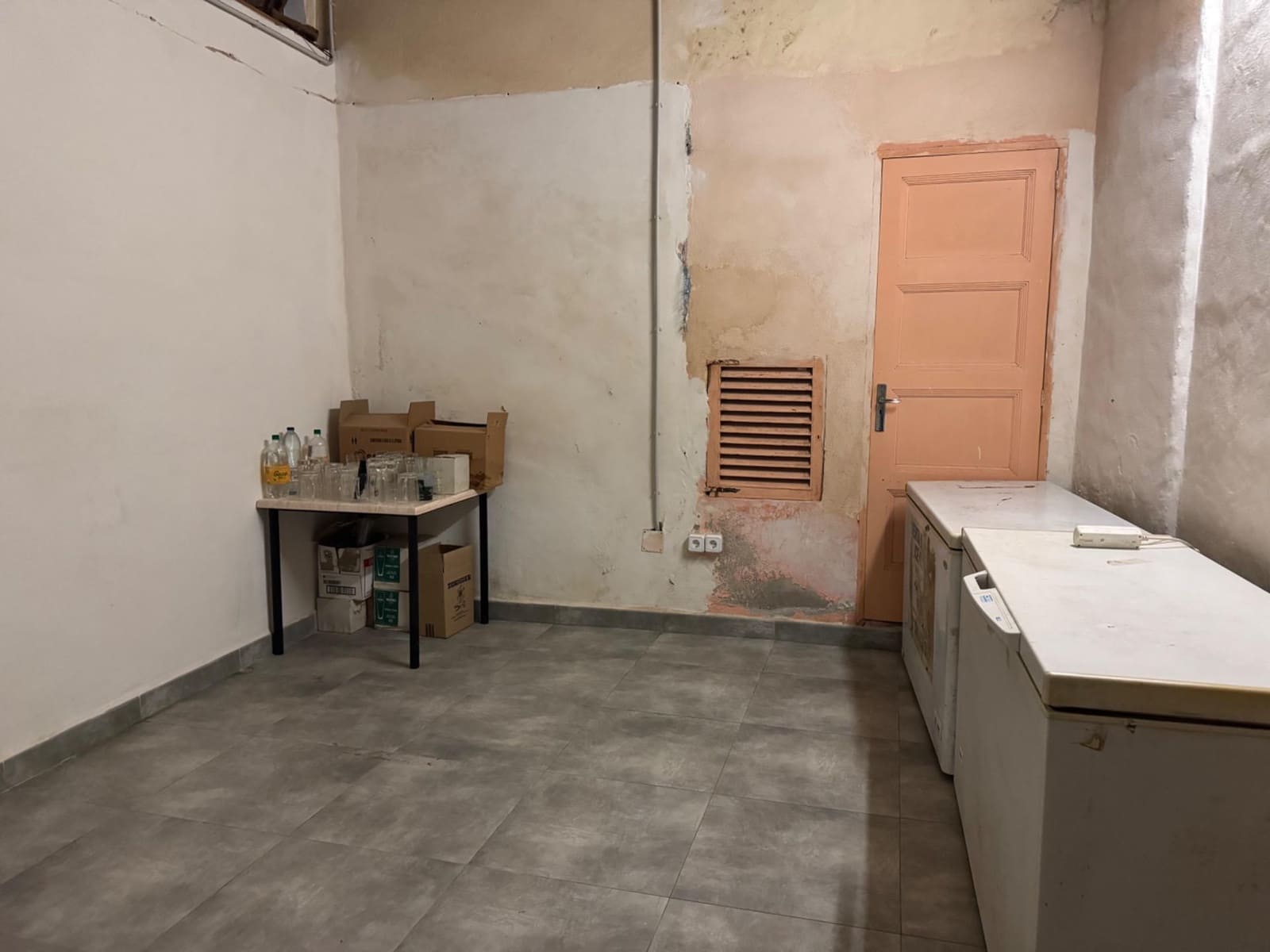 Kommersiell att hyra i Montuiri - 1 000 € (Ref: 9530845)