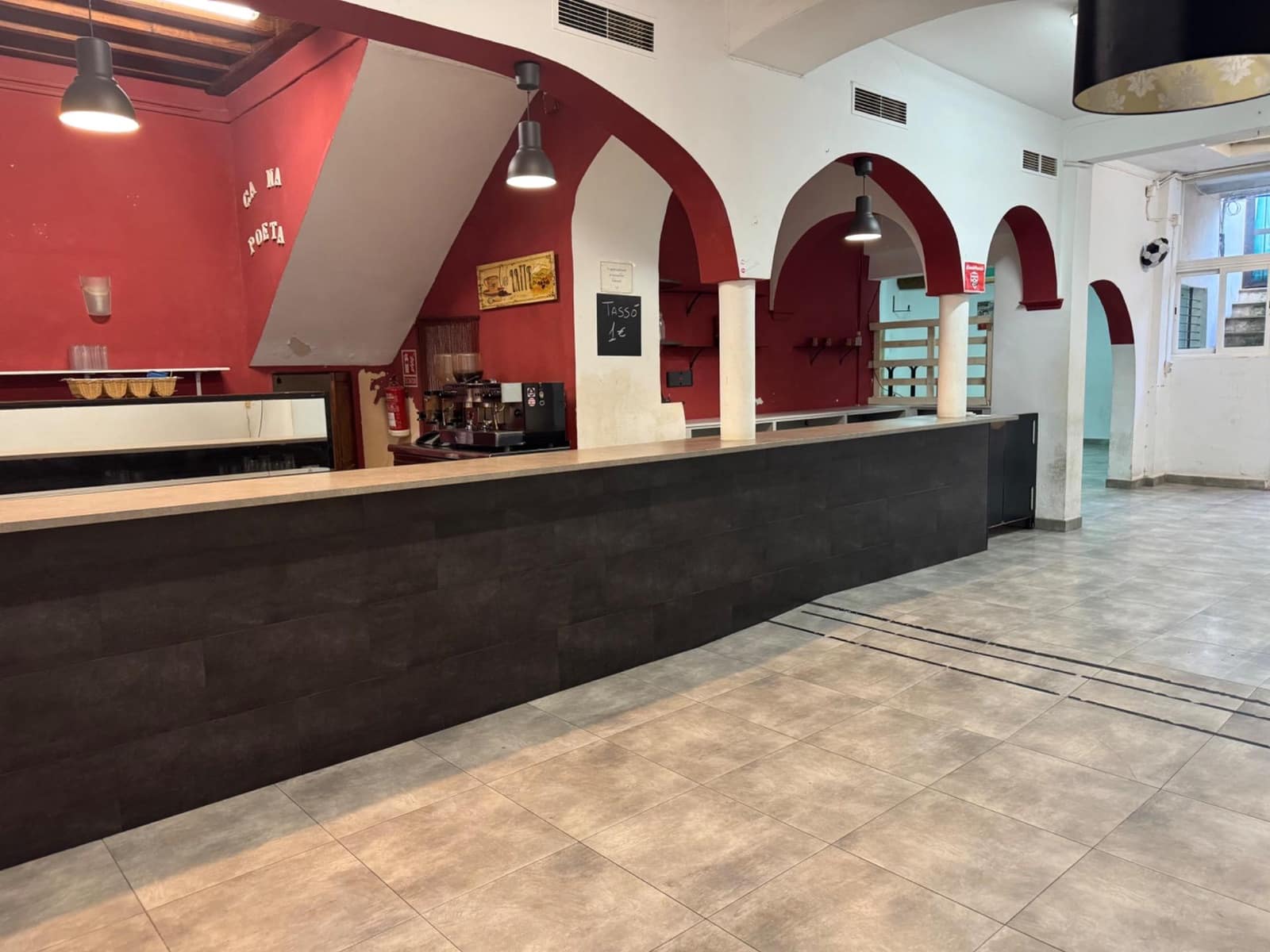 Kommersiell att hyra i Montuiri - 1 000 € (Ref: 9530845)