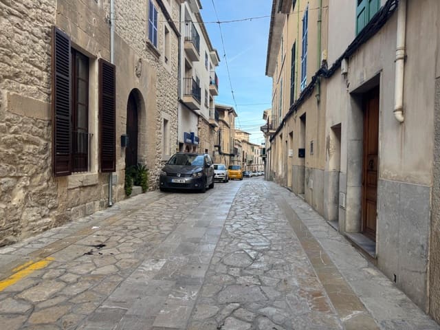 Kommersiell att hyra i Montuïri - 1 000 € (Ref: 9530845)