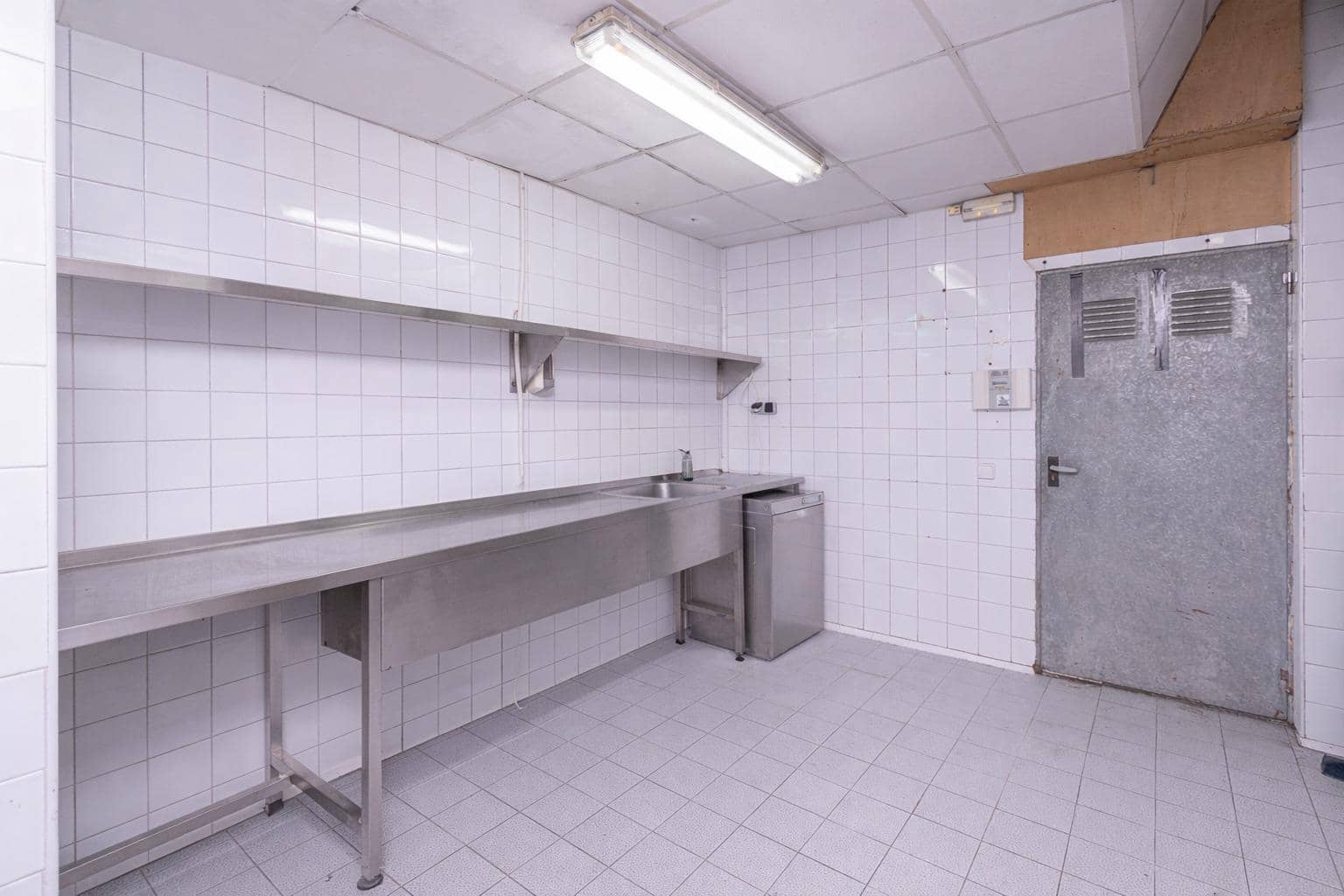 2 soveværelse Virksomhed til leje i Palma de Mallorca - € 2.300 (Ref: 9591561)