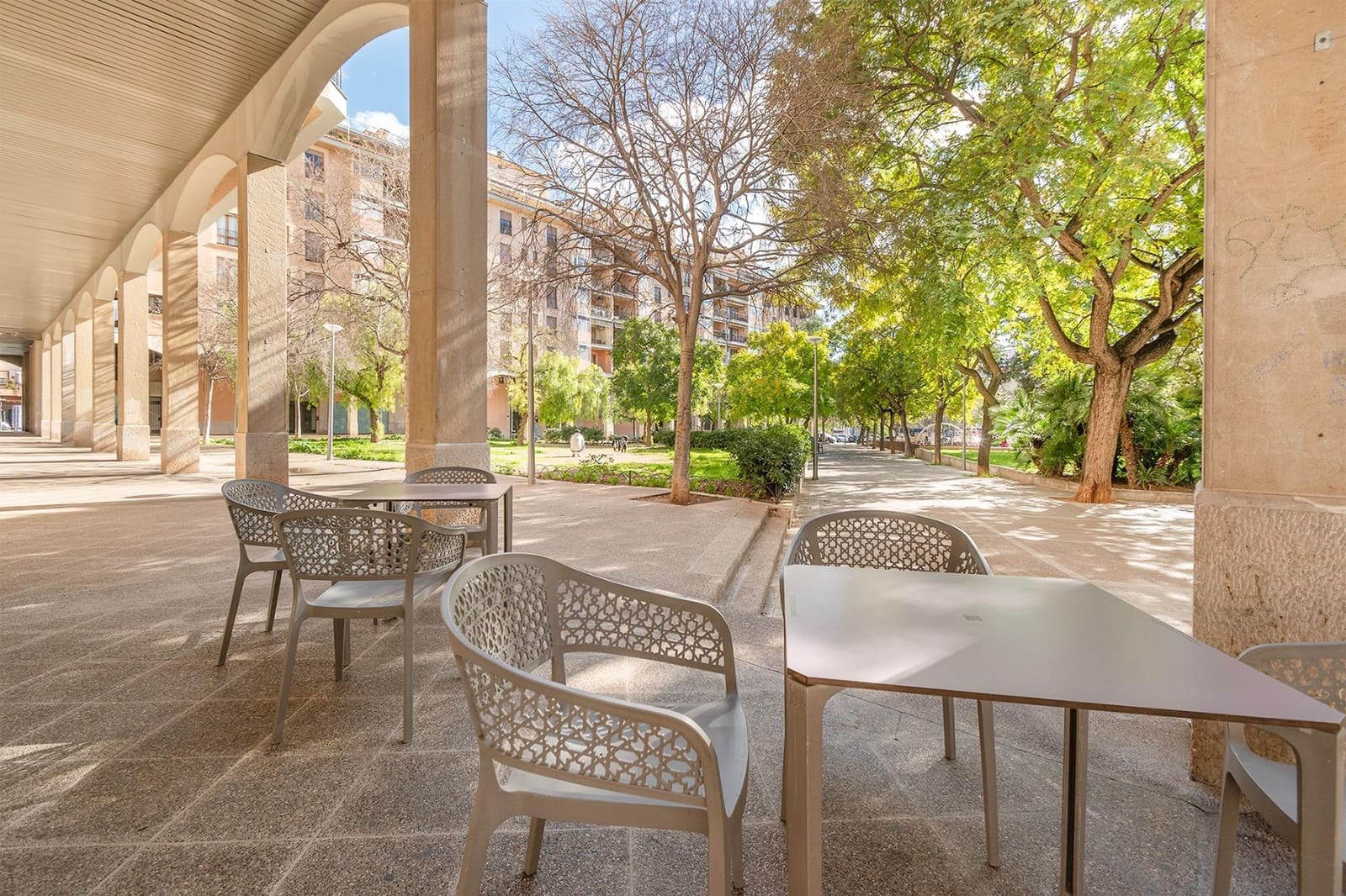 2 soveværelse Virksomhed til leje i Palma de Mallorca - € 2.300 (Ref: 9591561)