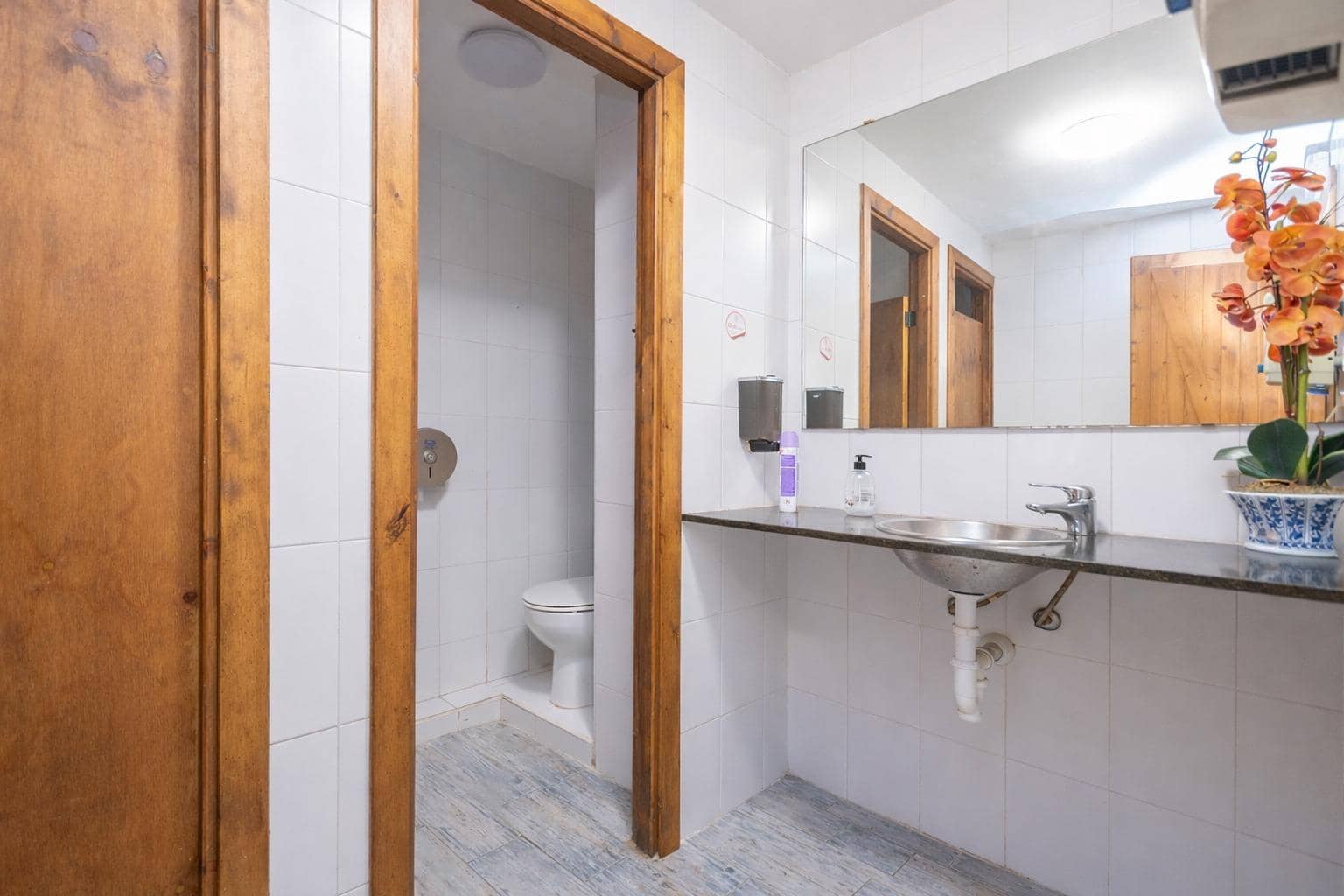 2 bedroom Business for rent in Palma de Mallorca - € 2,300 (Ref: 9591561)