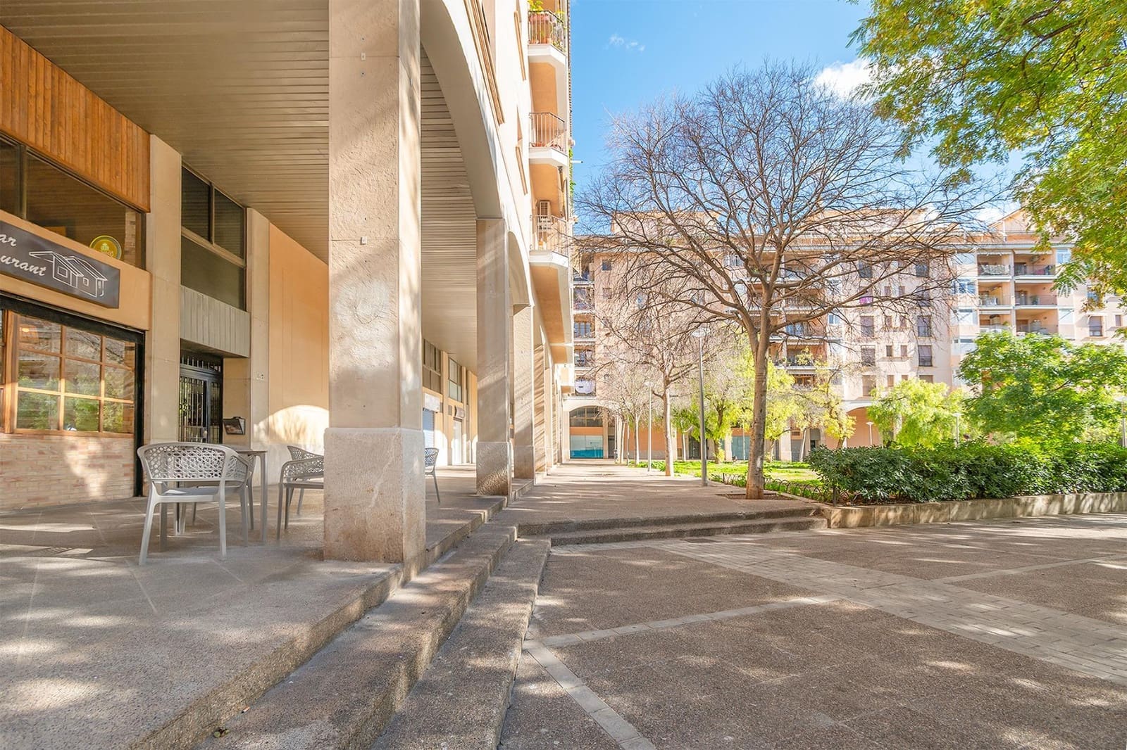 2 bedroom Business for rent in Palma de Mallorca - € 2,300 (Ref: 9591561)