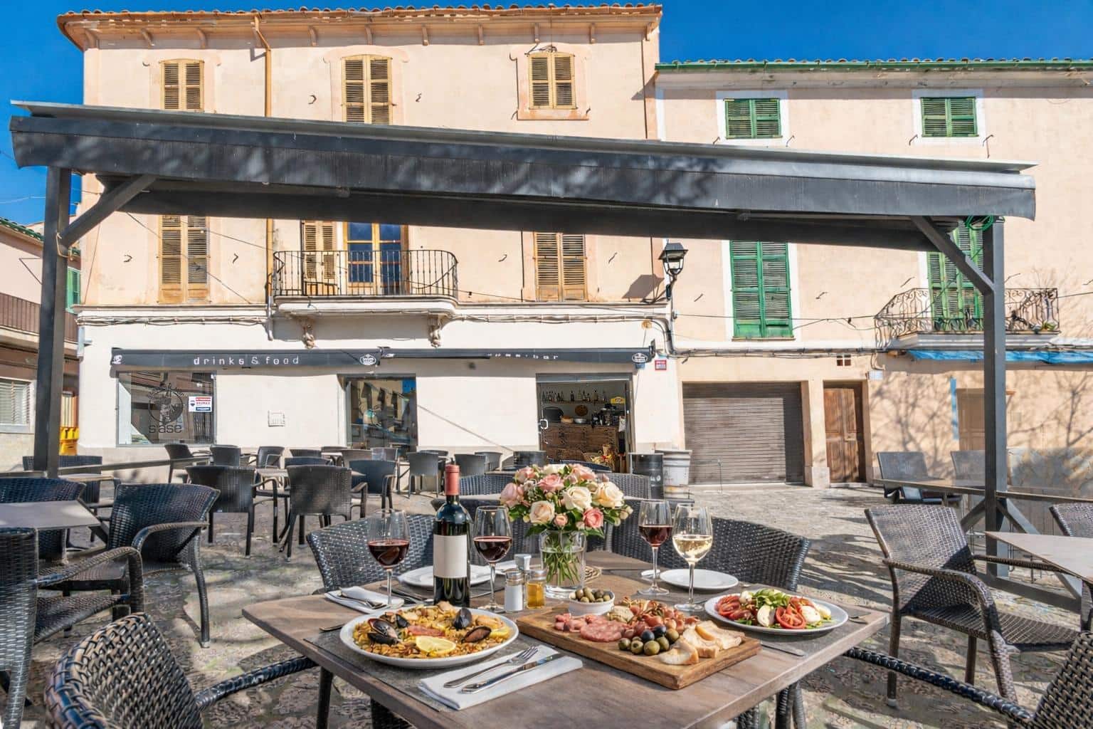 Negocio de 2 habitaciones en Andratx en alquiler - 2.350 € (Ref: 9637795)