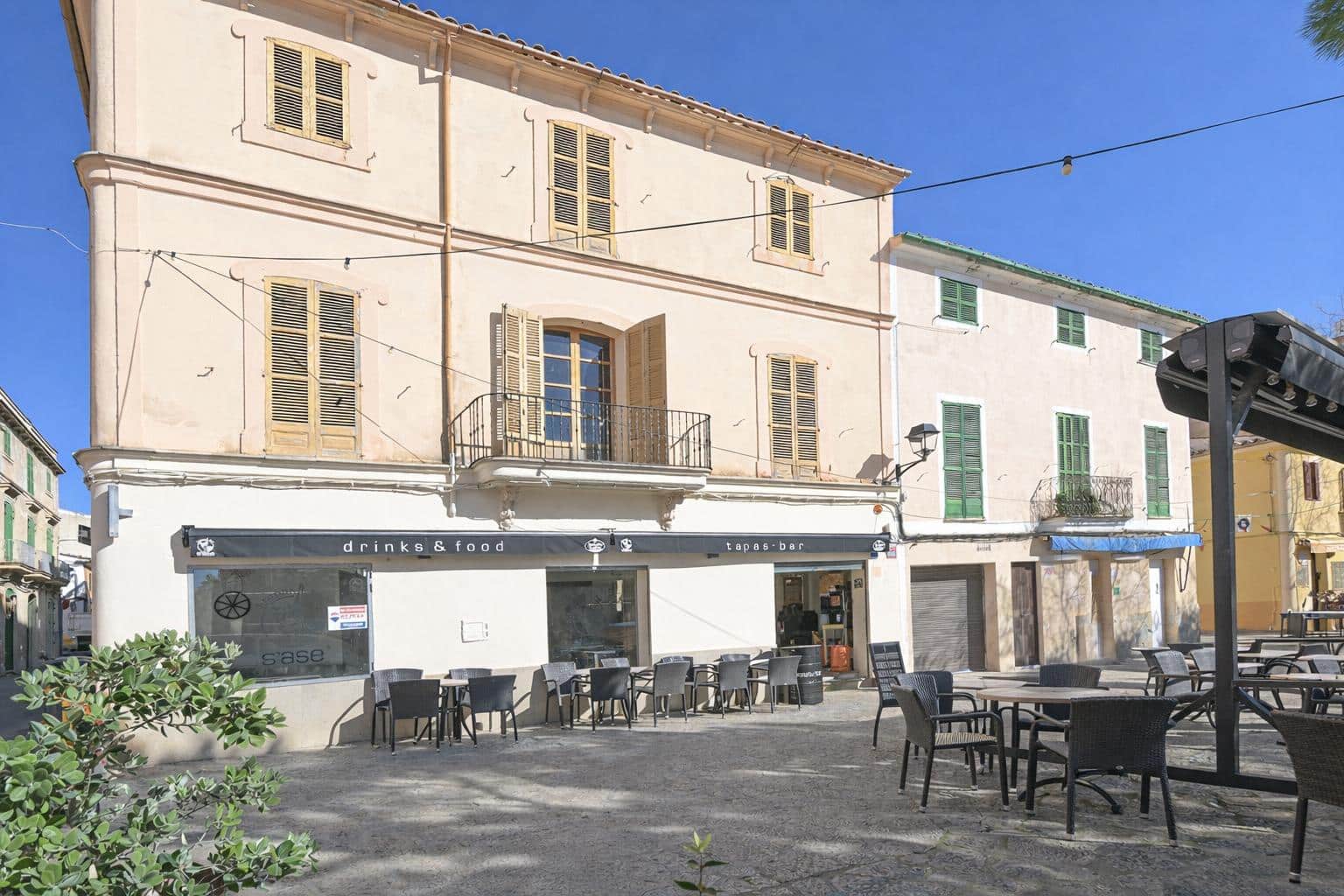 Negocio de 2 habitaciones en Andratx en alquiler - 2.350 € (Ref: 9637795)